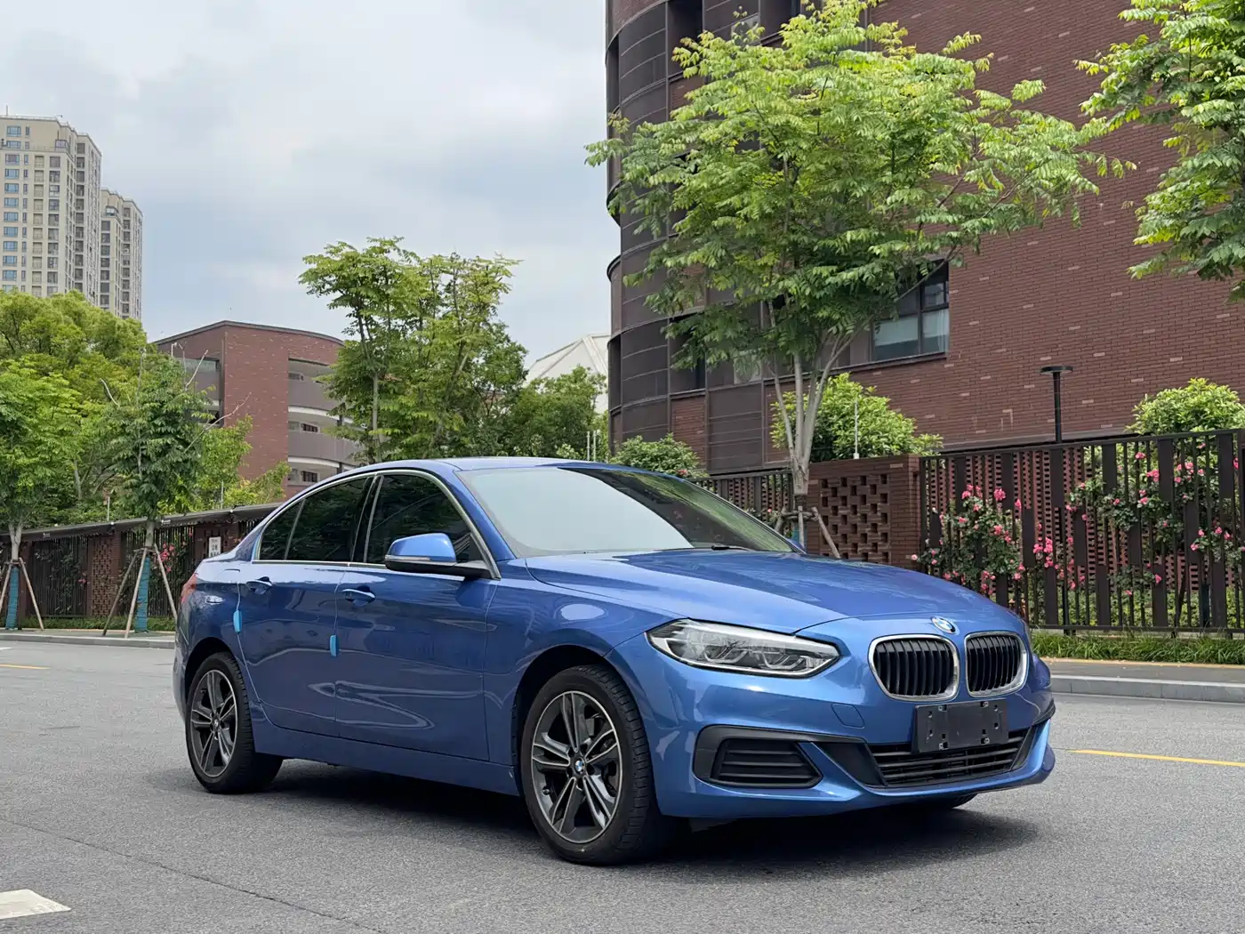 BMW 1 Series 2020 Model 120i Fashion Style фото 3