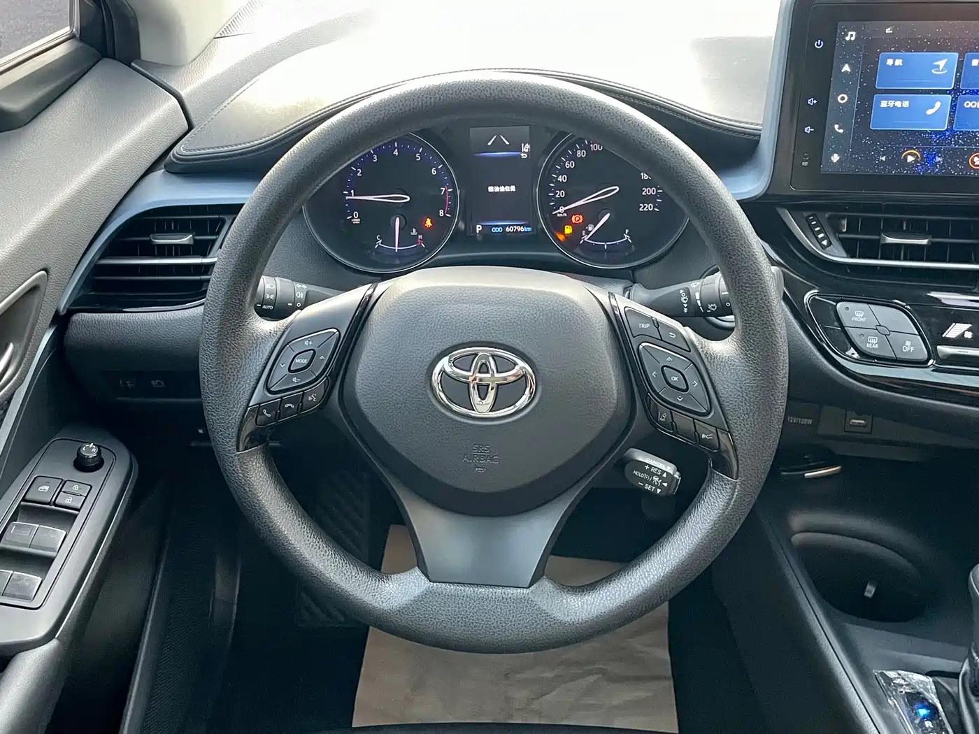 Toyota IZOA 2023 2.0L Yi-Xiang Edition фото 17