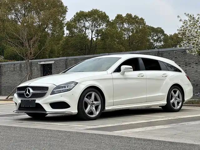MERCEDES-BENZ CLS