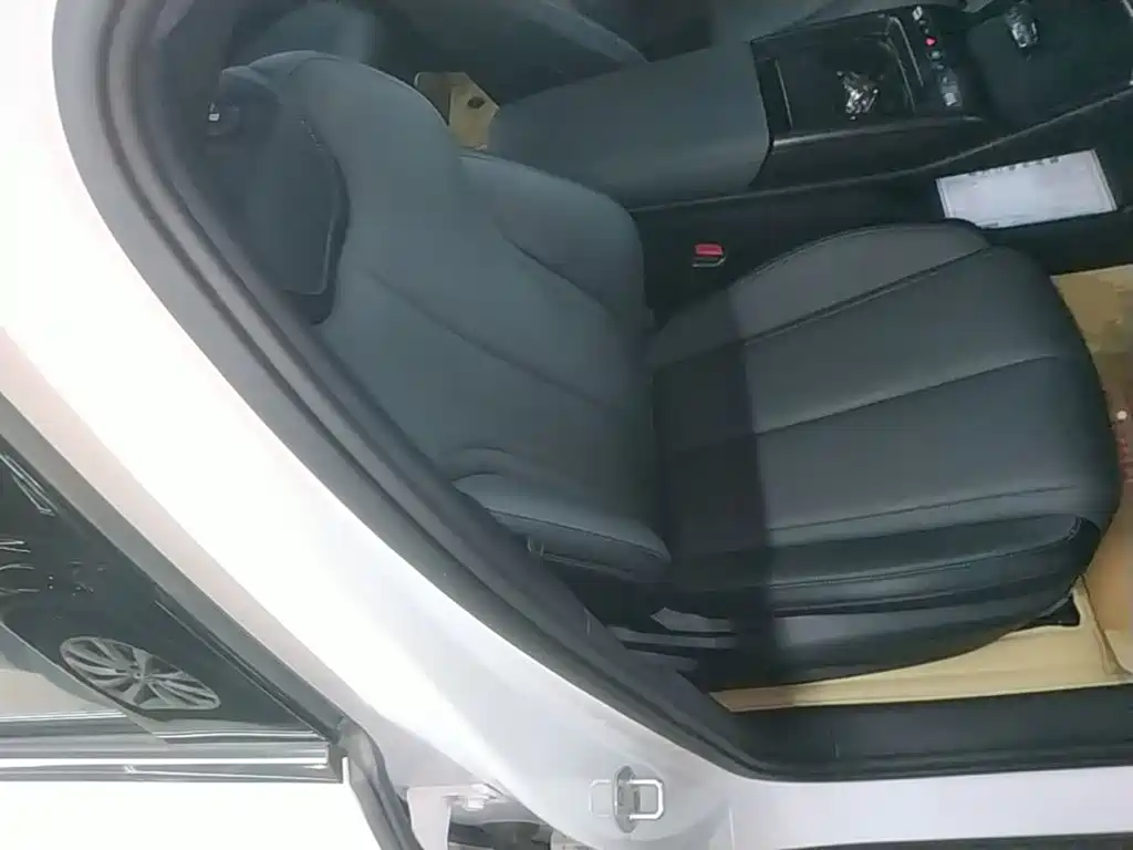 BYD Qin L 2026 2026 DM-i 128KM Progressive