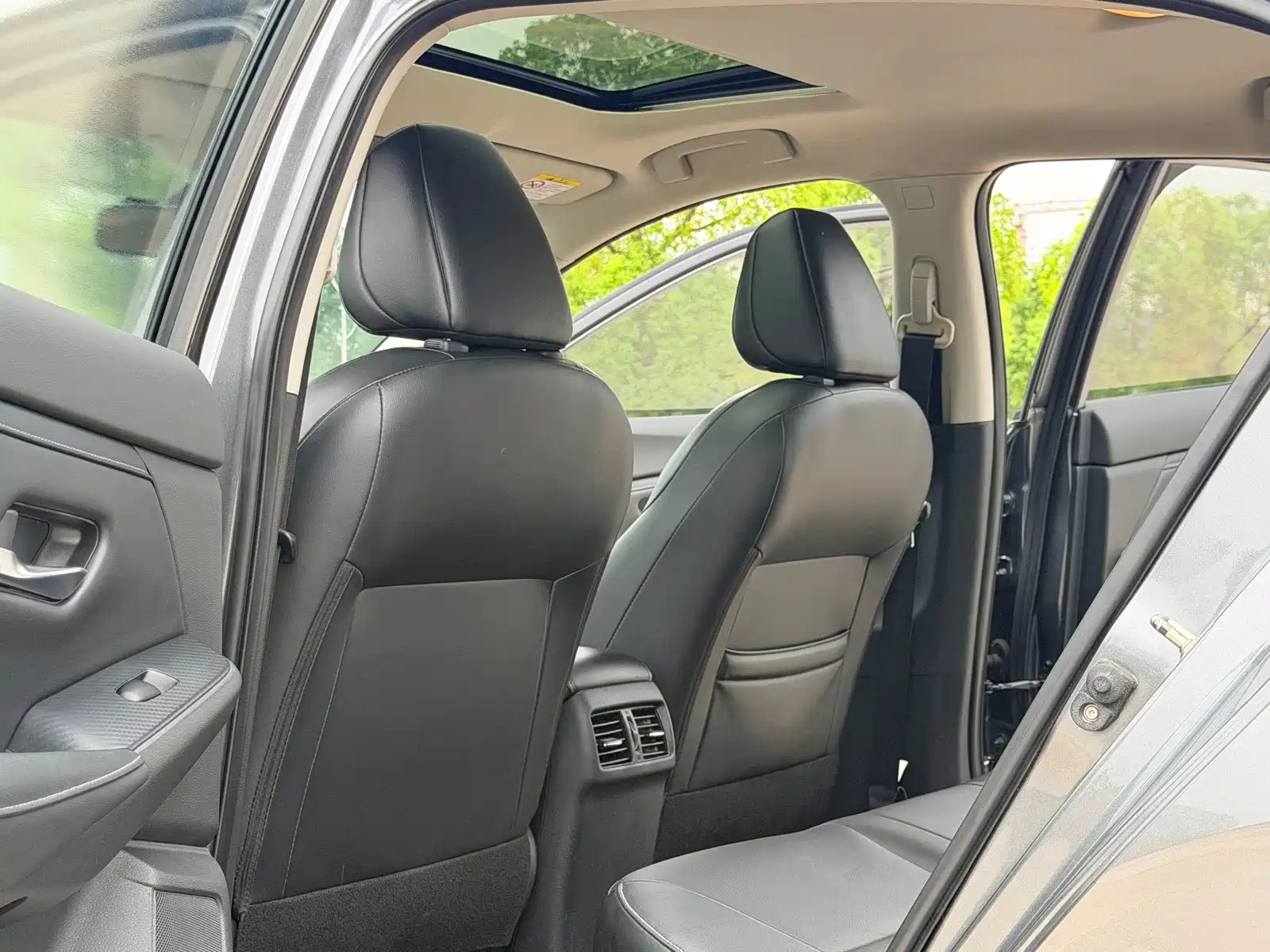 Фото 12 - Nissan Sylphy