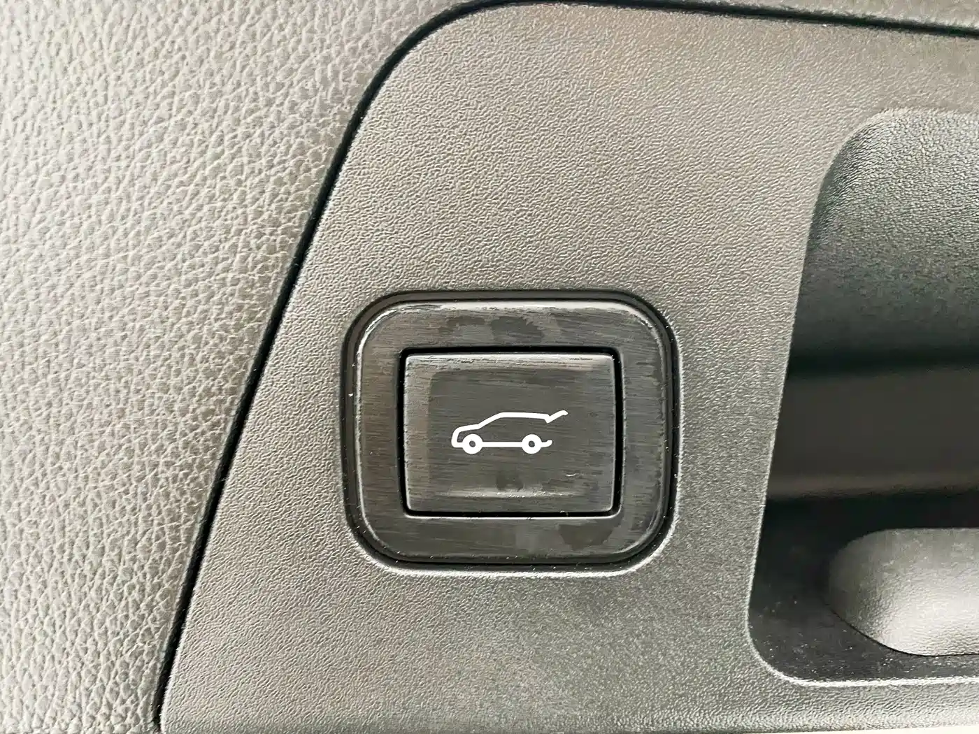 Фото 19 - Buick Envision Plus