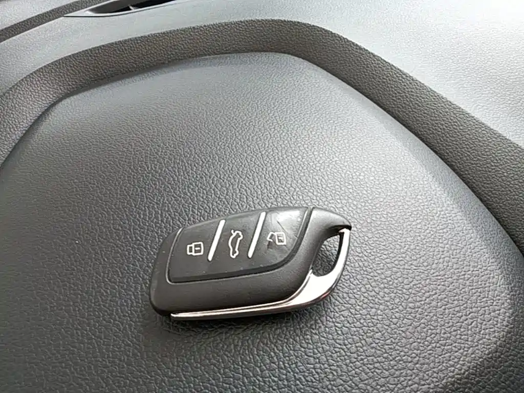Roewe i5 2018 2019 1.5L Auto 4G Langhao Edition
