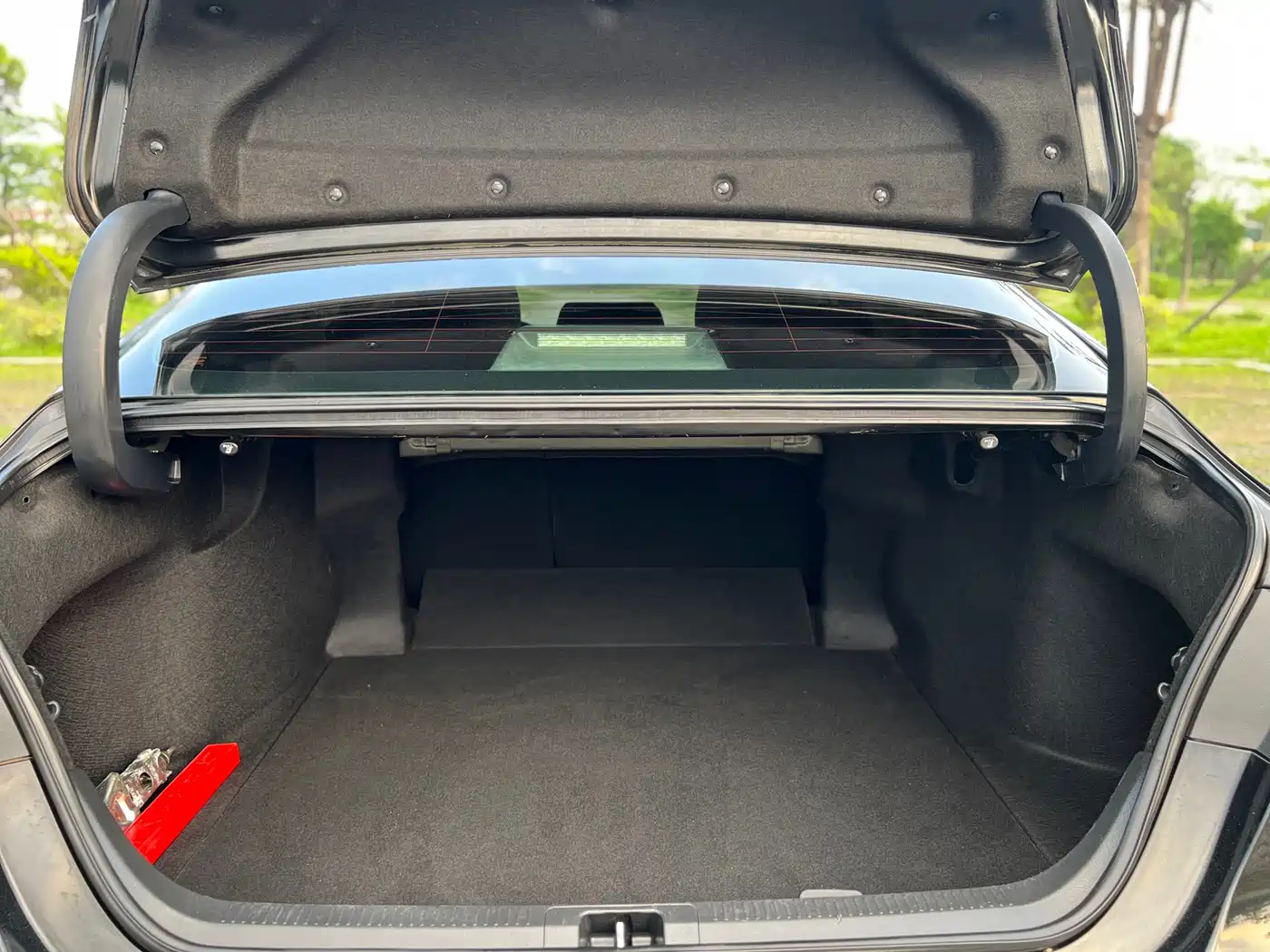 Toyota Camry 2018 2.5G Luxury Edition фото 31