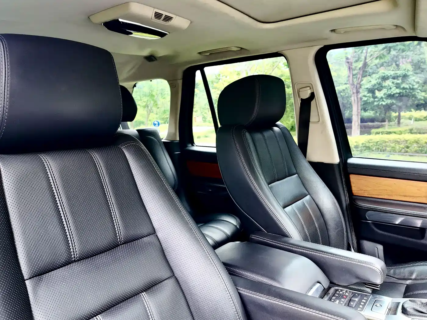 Land Rover Range Rover Sport 2011 2011 5.0 NA V8 HSE