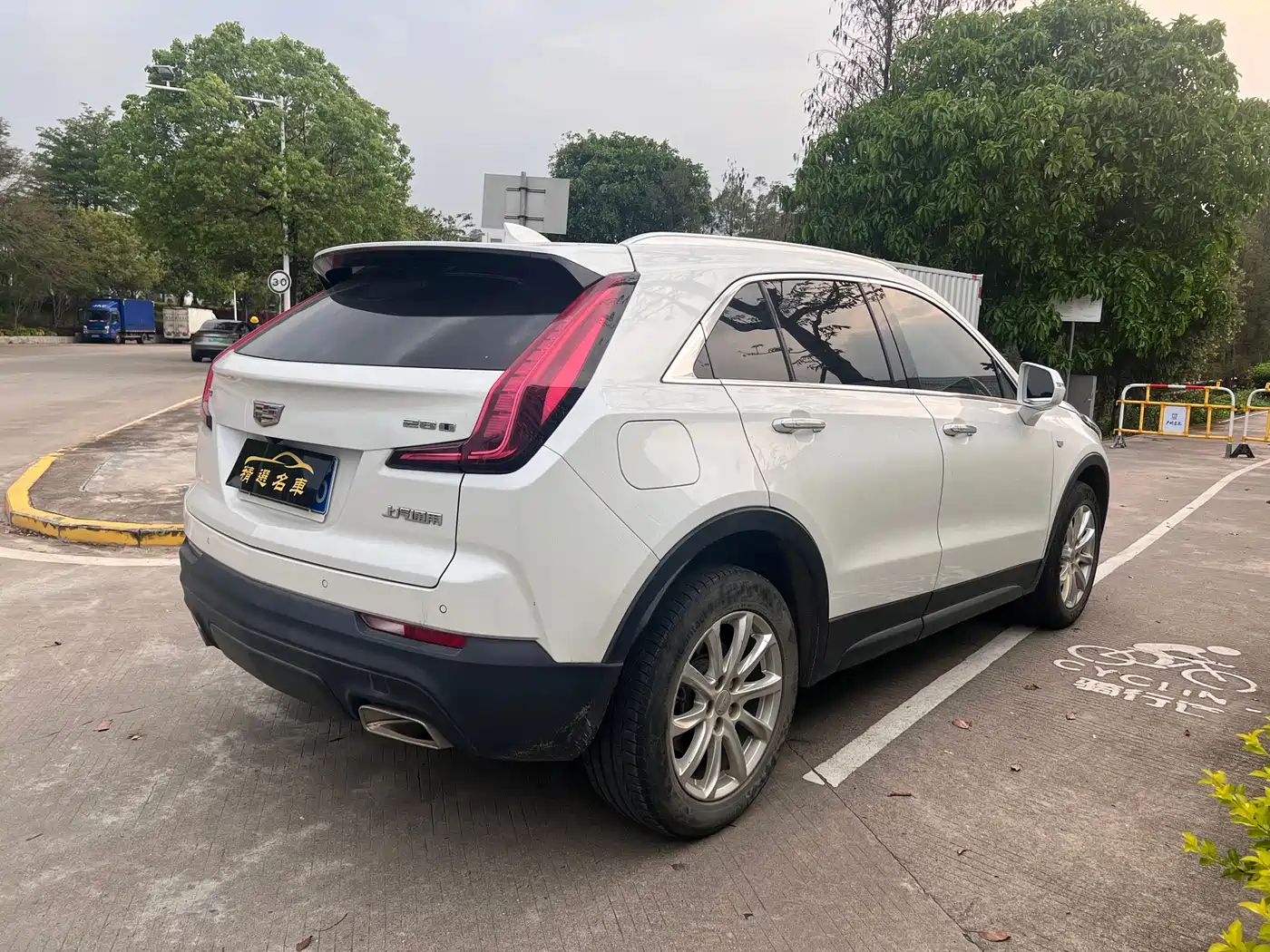 CADILLAC XT4