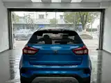Фото 8 - Geely Vision X3