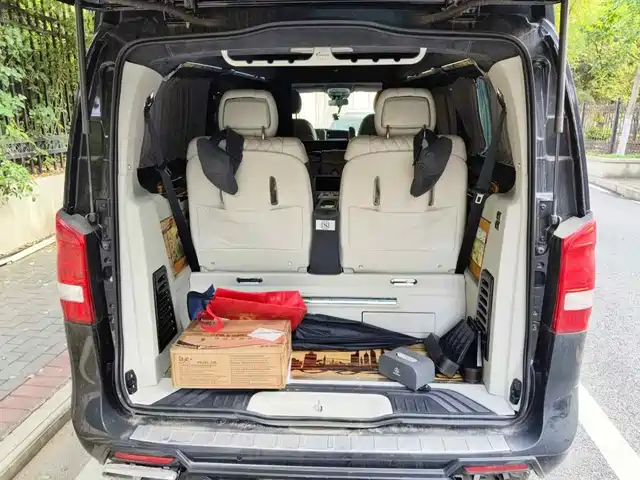 Mercedes-Benz Vito 2016 2.0T Elite Edition — фото 4