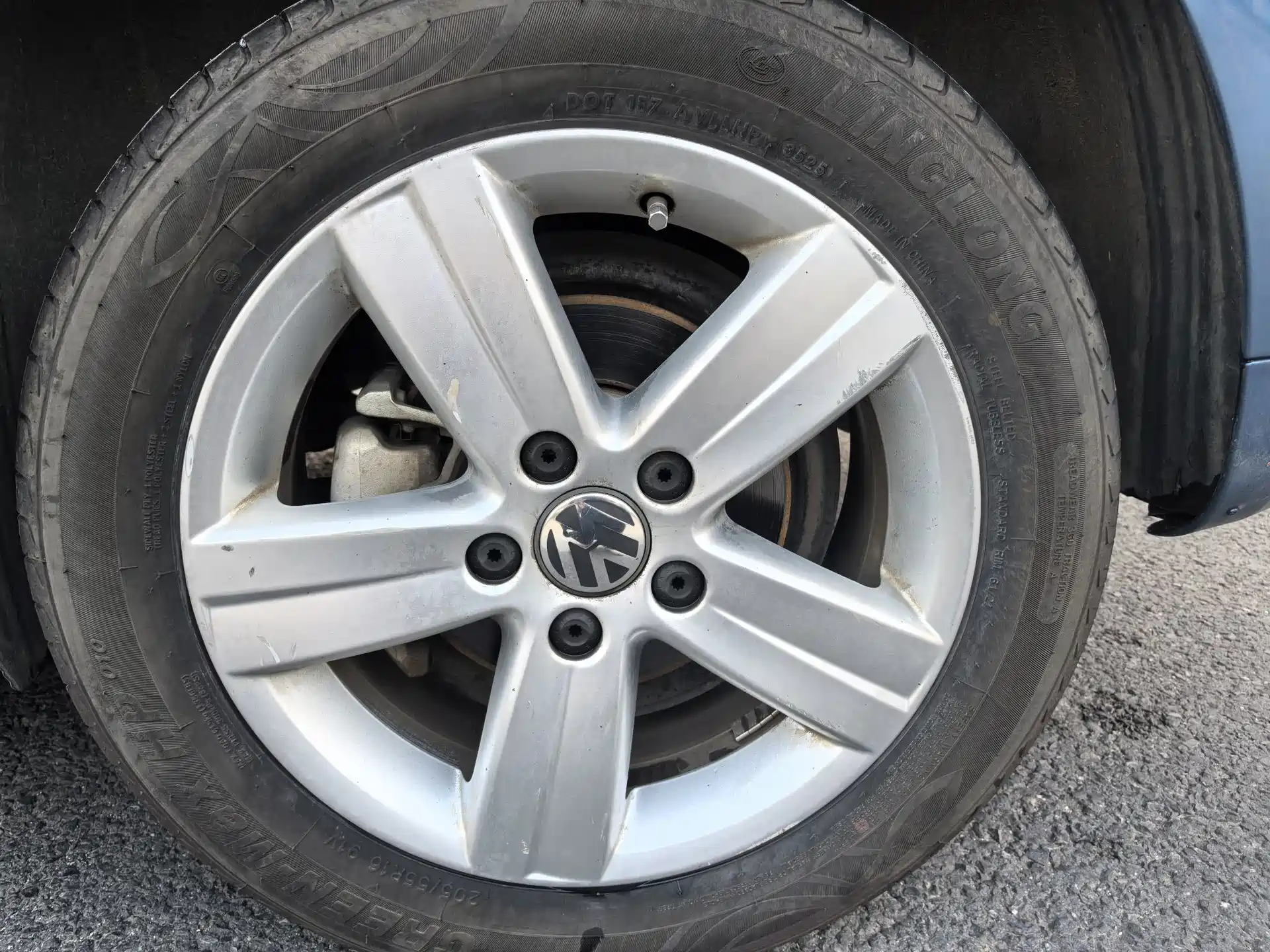 صورة 18 - Volkswagen Touran