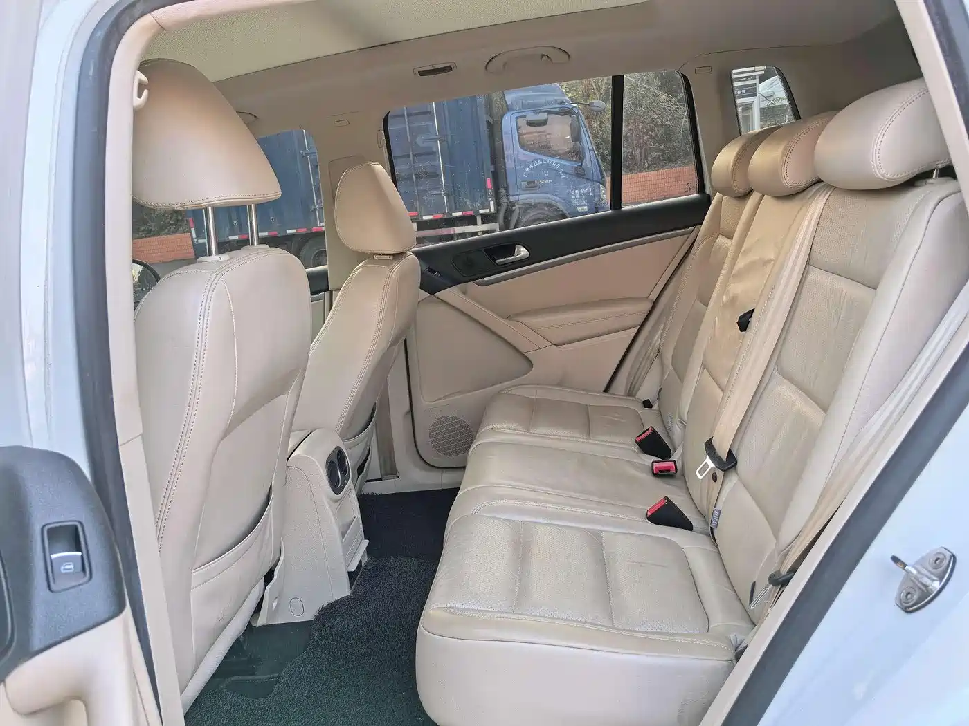 Volkswagen Tiguan 2013 1.8TSI Automatic 2WD Luxury Model фото 10