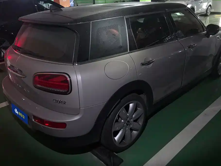 MINI CLUBMAN 2023 2023 Facelift 1.5T COOPER Connoisseur