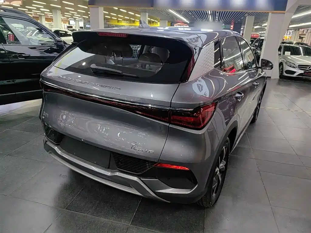 BYD Yuan PLUS 2024 Glory Edition 510KM Leading фото 7