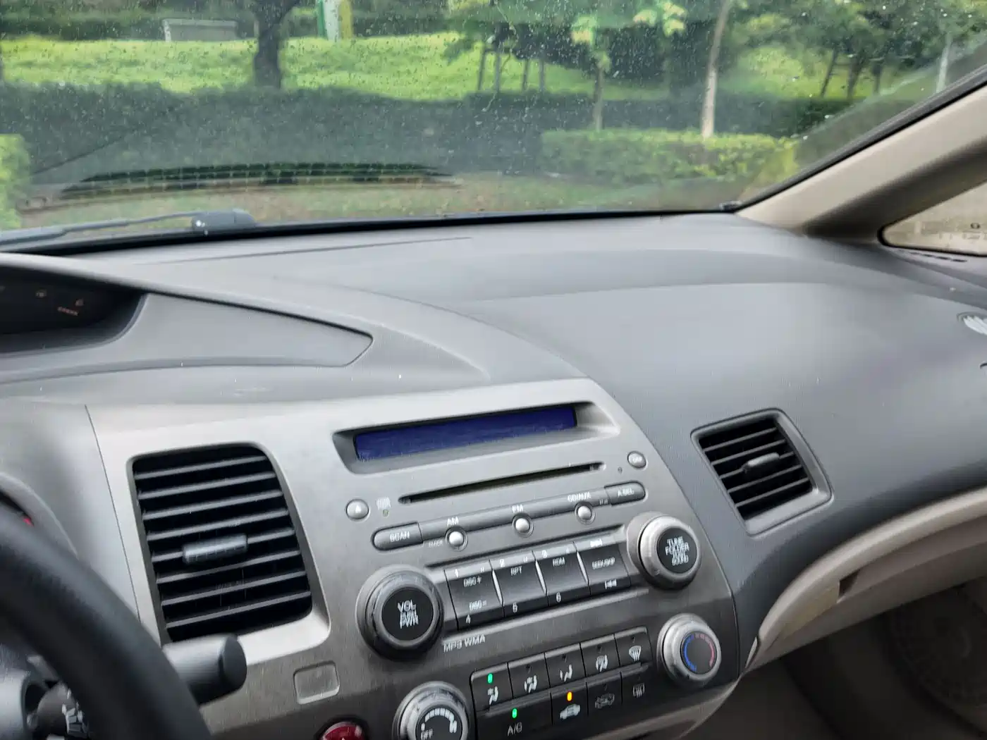 CIIMO CIIMO 2012 2012 1.8L Automatic