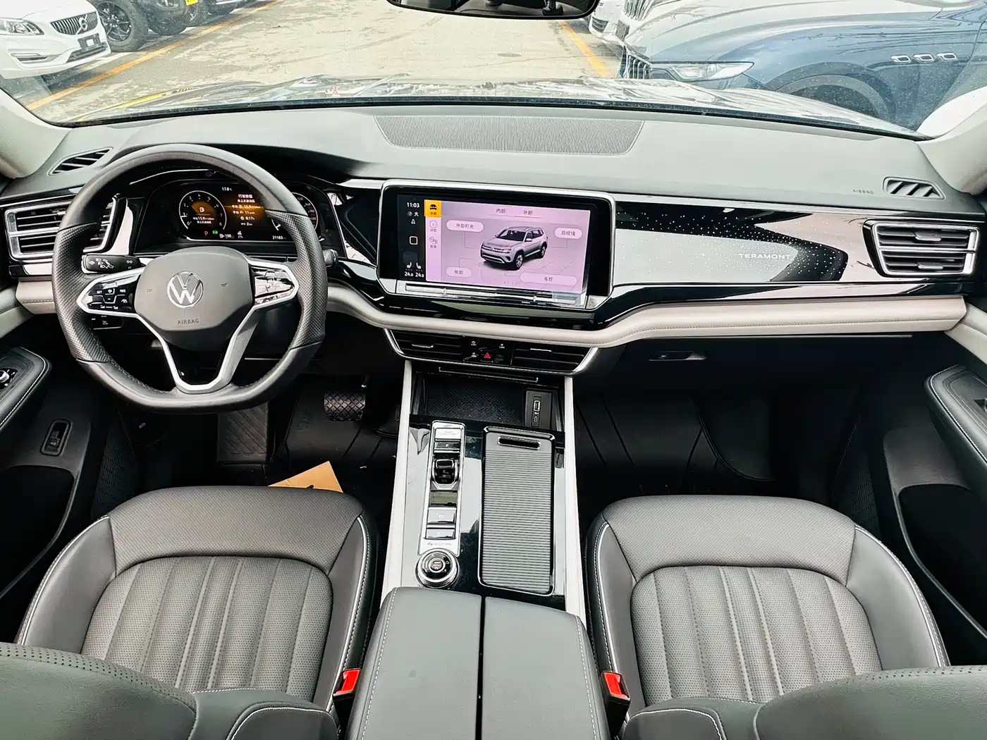 Volkswagen Teramont 2023 380TSI AWD Premium Luxury Edition фото 19