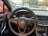 Photo 12 - Buick Verano