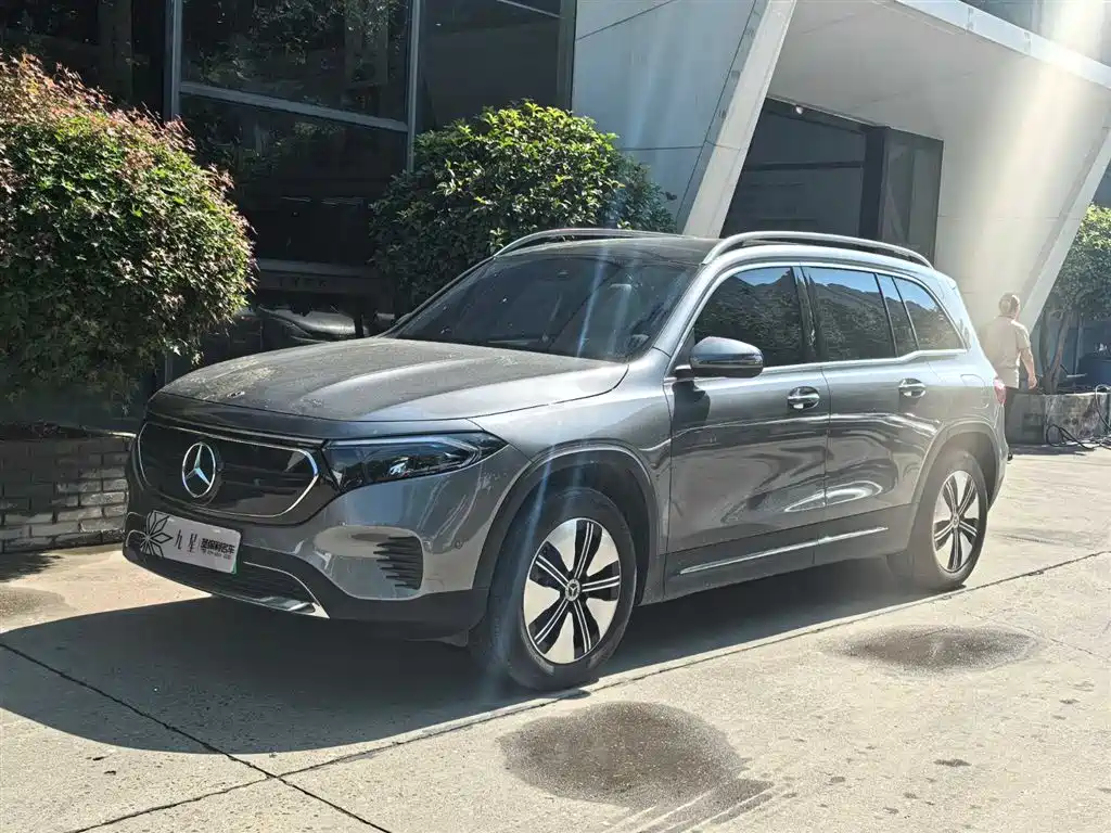 Mercedes-Benz EQB 2023 Facelift EQB 260