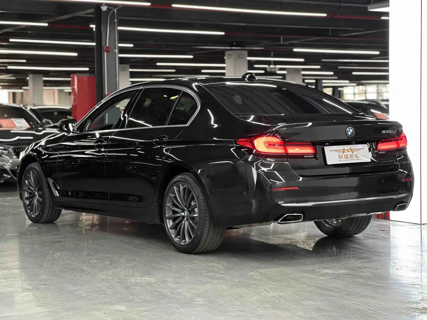 BMW 5 SERIES