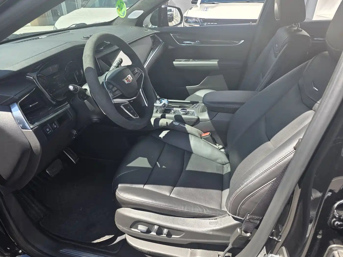 CADILLAC XT5
