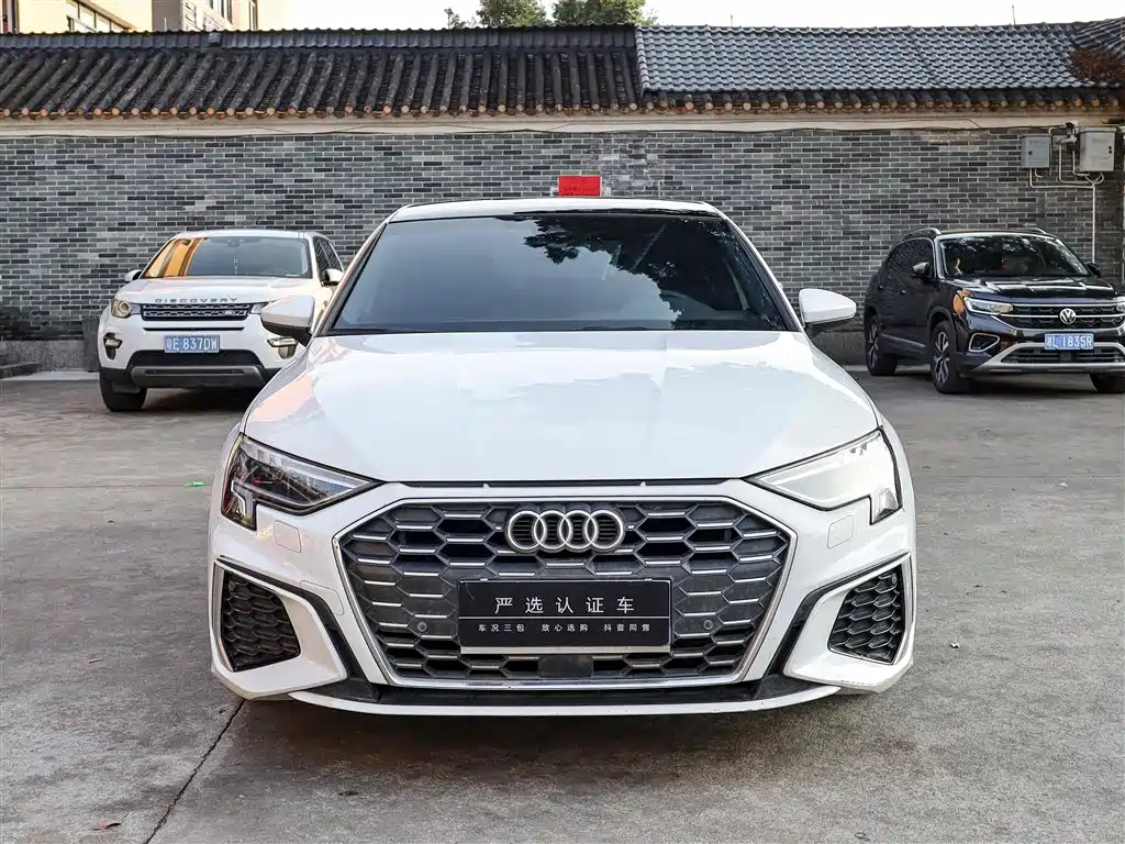 Audi A3 2021 Sportback 35 TFSI Fashion Sport фото 2