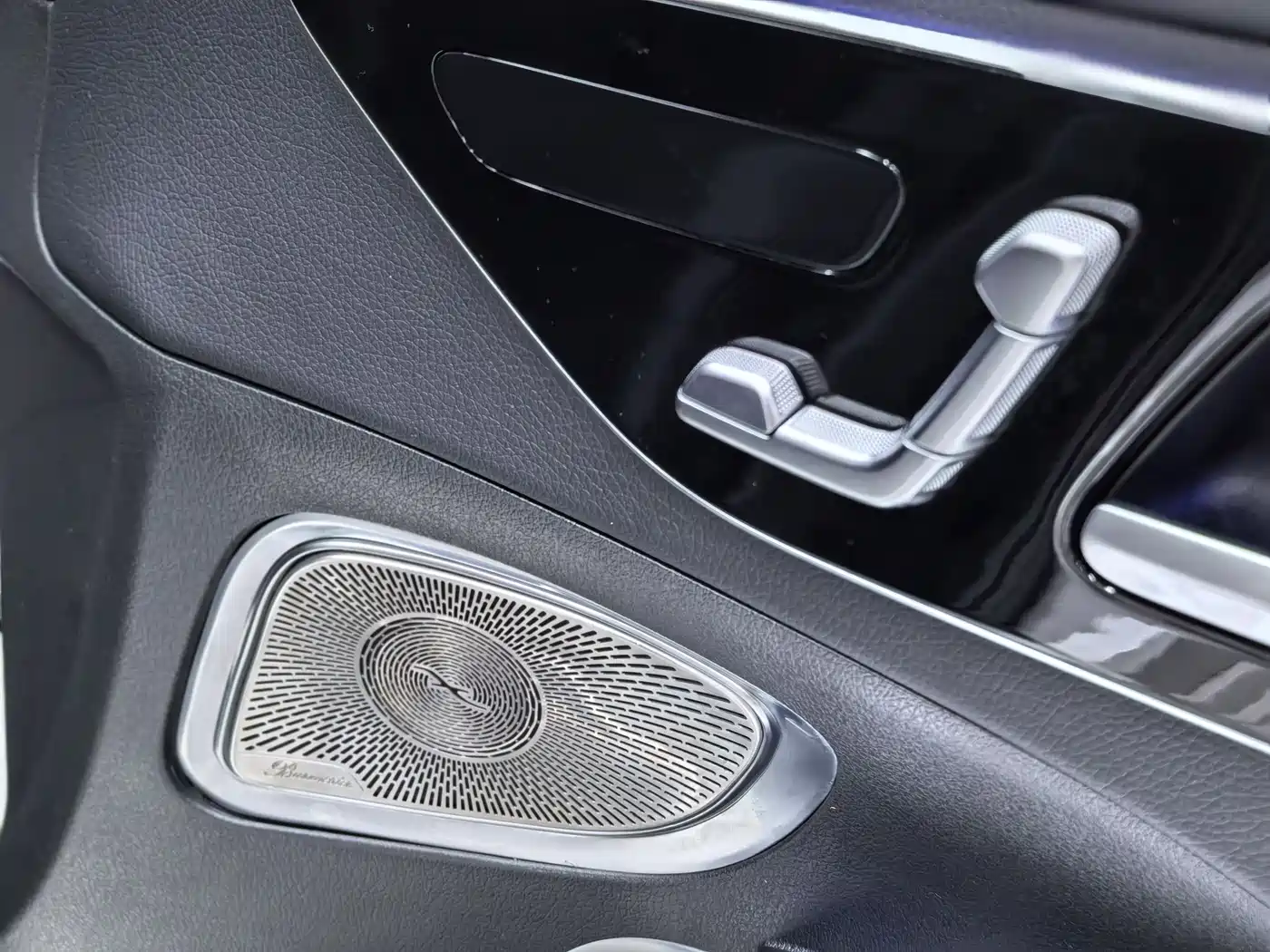Mercedes-Benz C-Class 2024 C 260 L Sport фото 25
