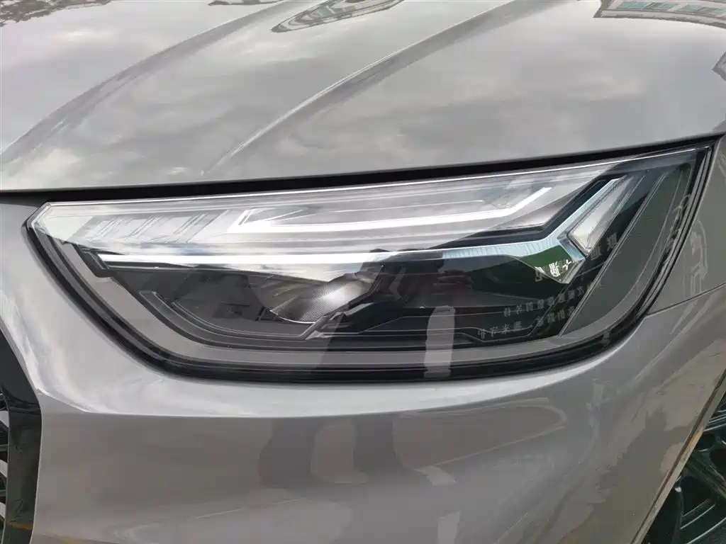 Audi Q5L Sportback 2021 40 TFSI Luxury фото 27