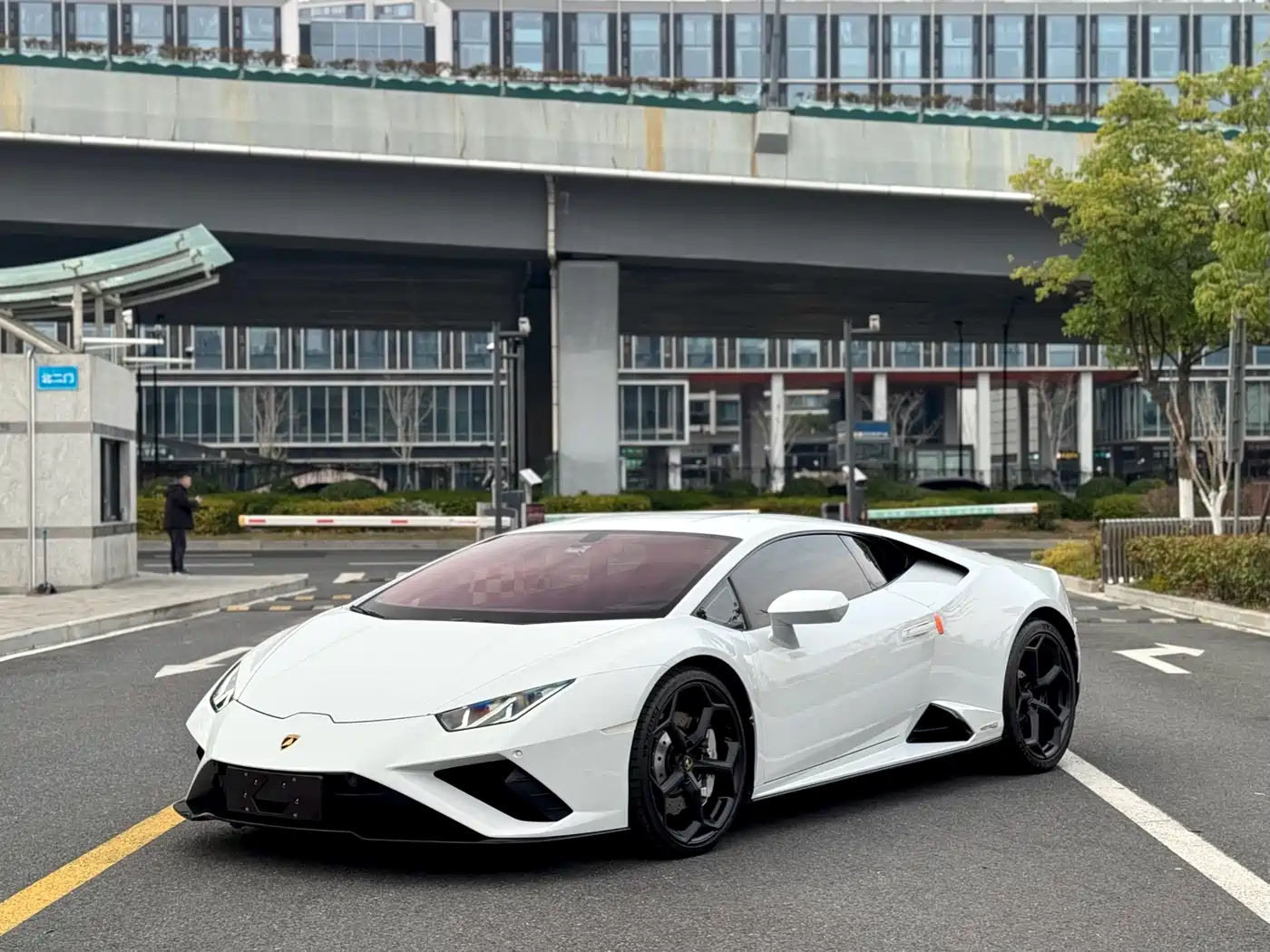 LAMBORGHINI HURACÁN