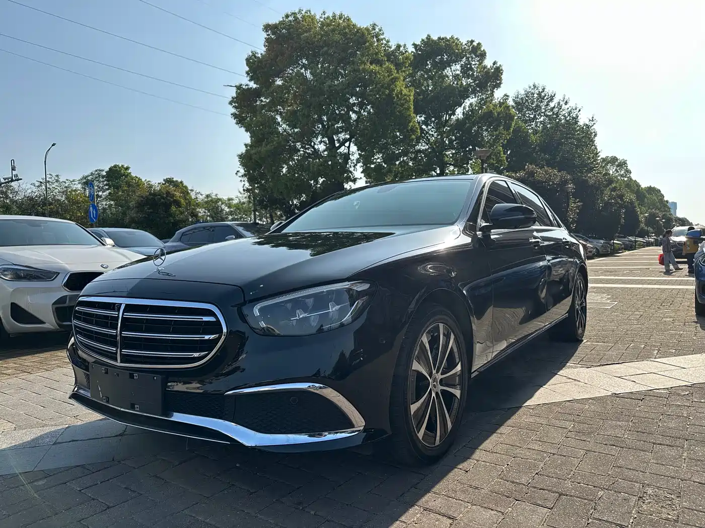 Mercedes-Benz E-Class New Energy 2022 Facelift E 350 e L Plug-in Hybrid Sedan