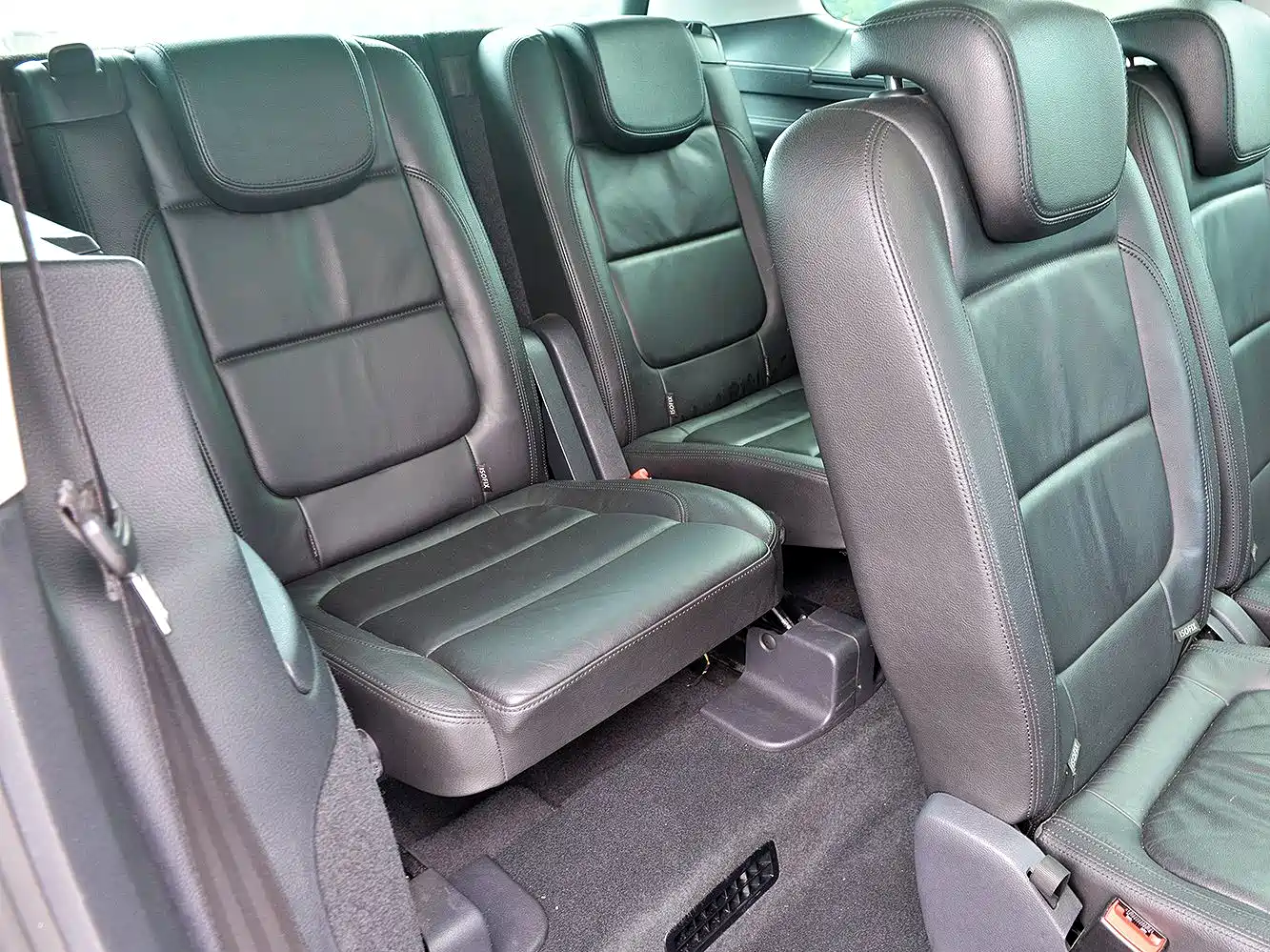 Volkswagen Sharan 2013 1.8TSI Comfort фото 16