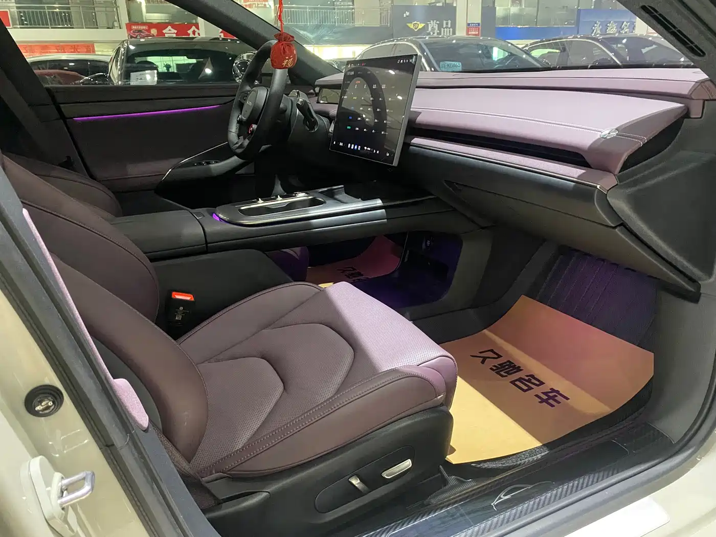 XIAOMI CAR XIAOMI SU7