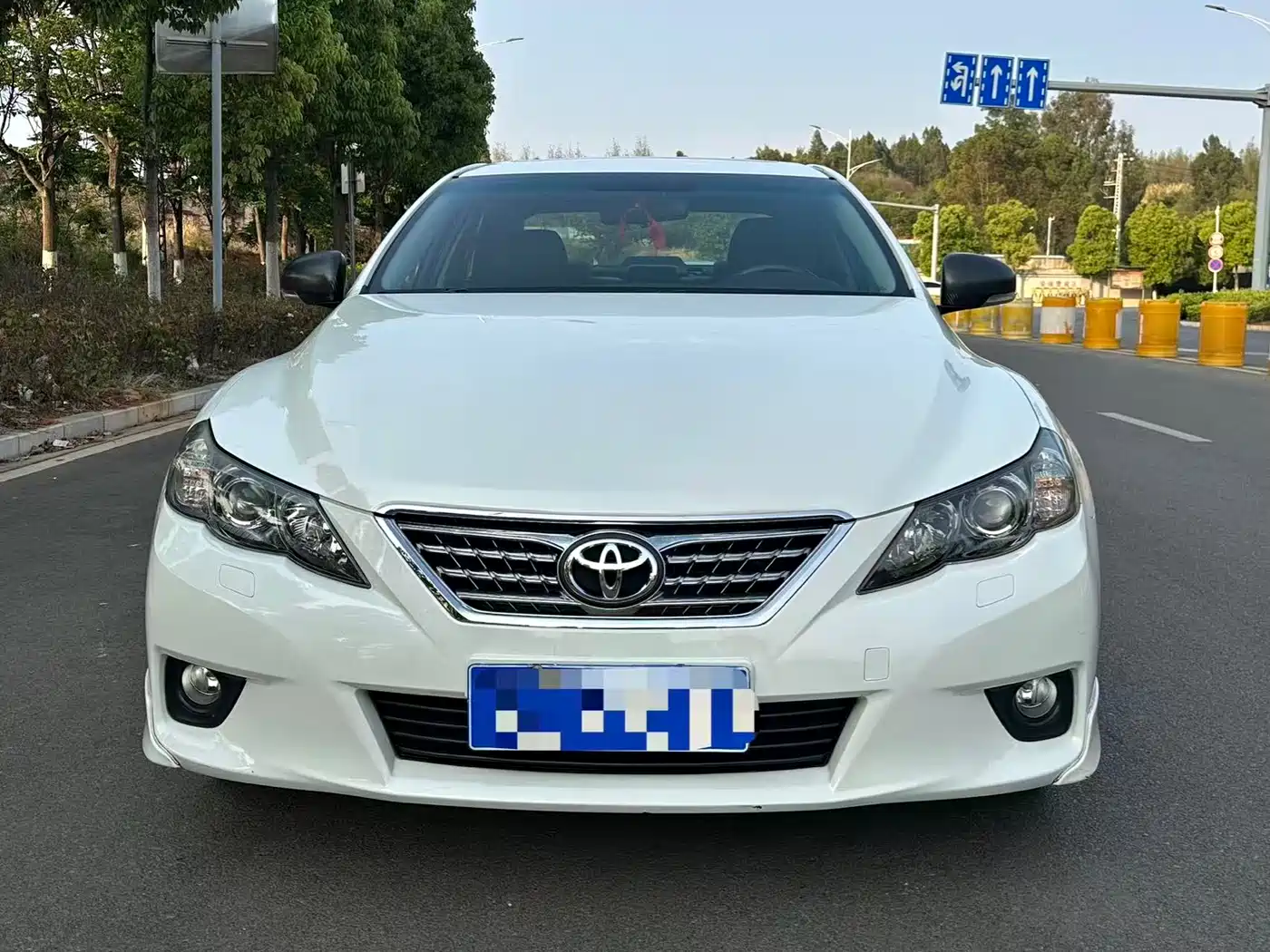 Toyota Reiz 2012 2.5V Grace Elite Styling Edition фото 2