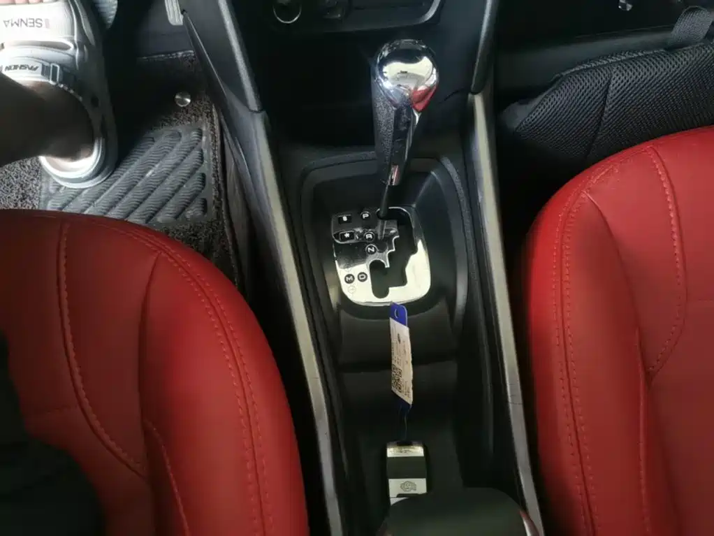Peugeot 2008 2016 2015 1.6L Automatic Cool Edition