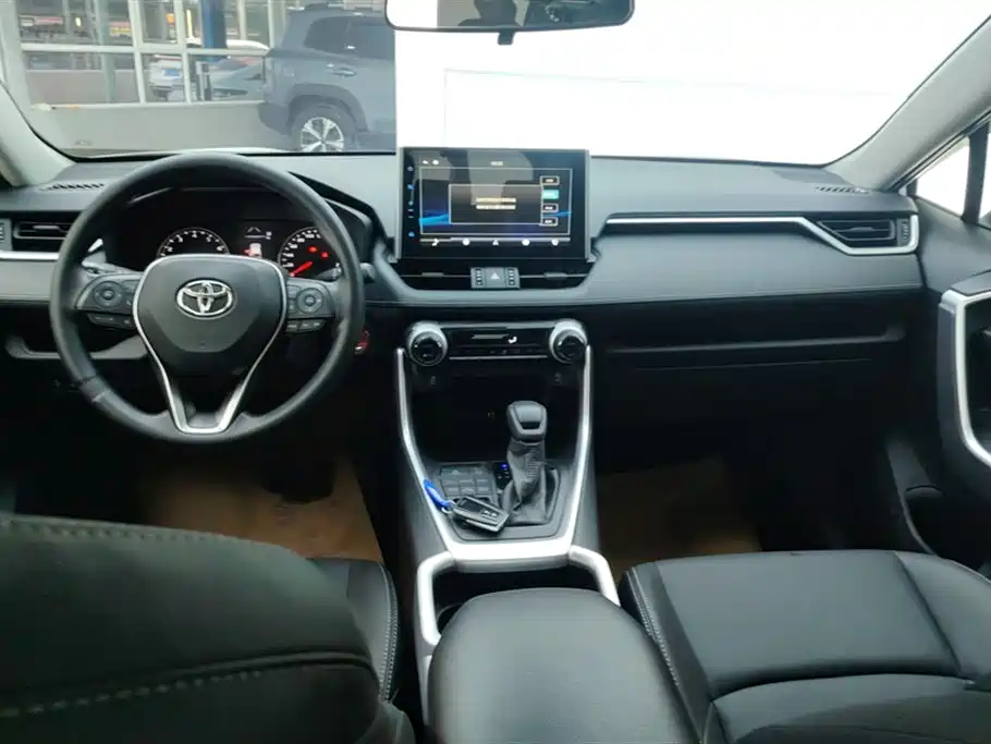 Toyota Wildlander 2020 2.0L CVT AWD Luxury Edition фото 12