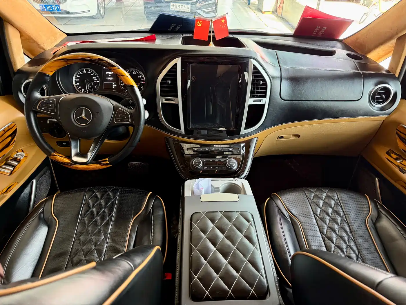 Mercedes-Benz Vito 2018 2.0T Business China V фото 9