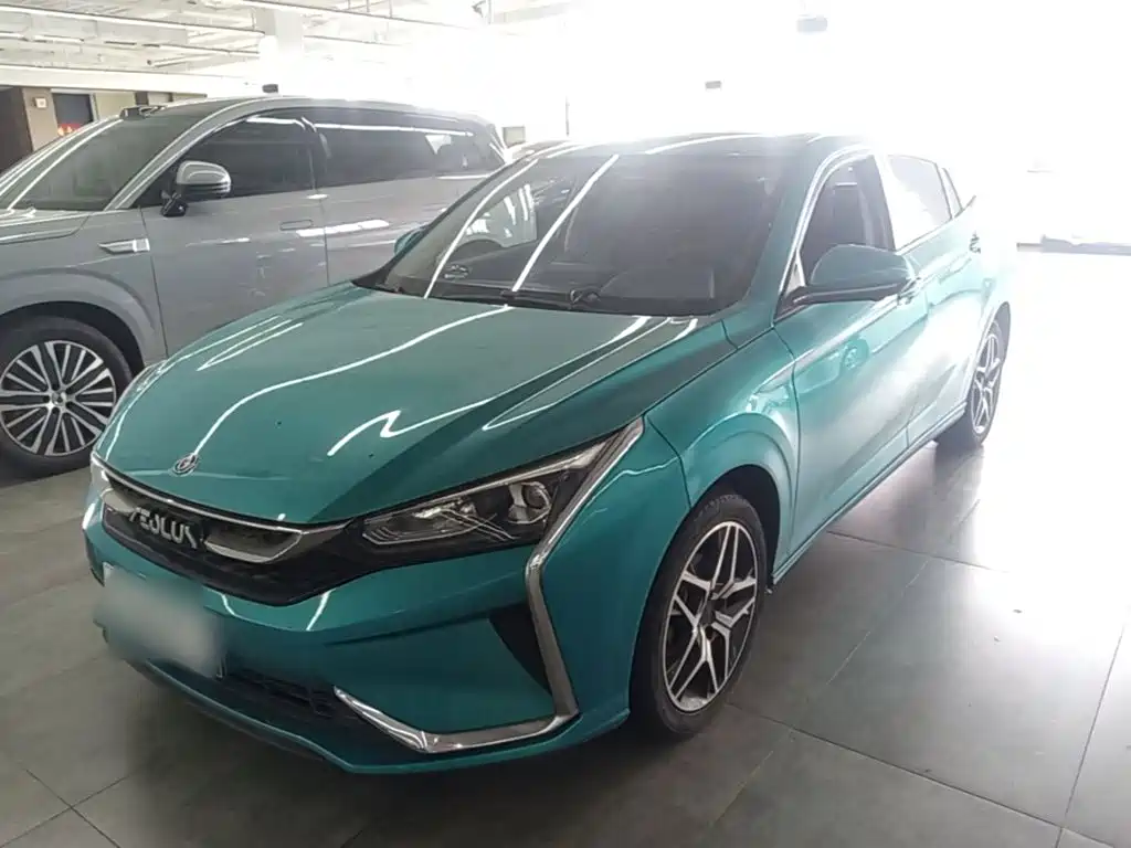 Dongfeng Aeolus Yixuan 2021 — пригон из Китая