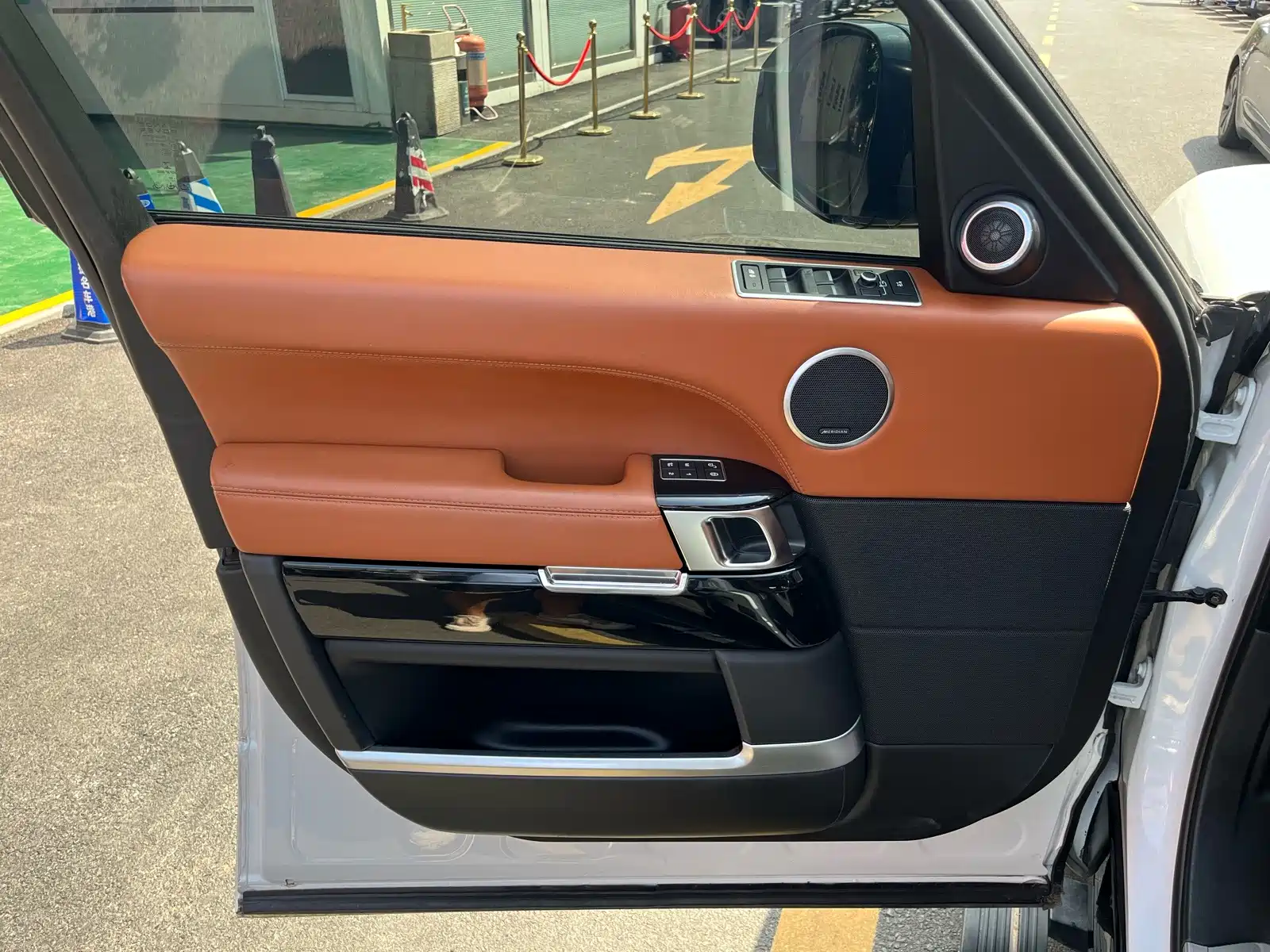 Фото 6 - Land Rover Range Rover