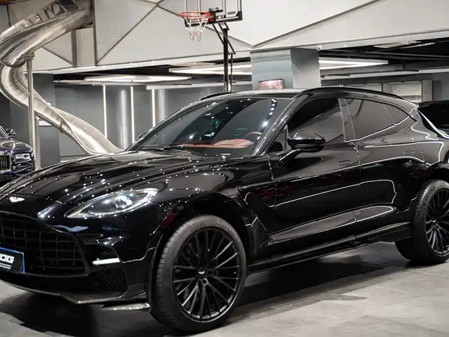 Aston Martin DBX 2020 4.0T V8 1913 First Edition Limited