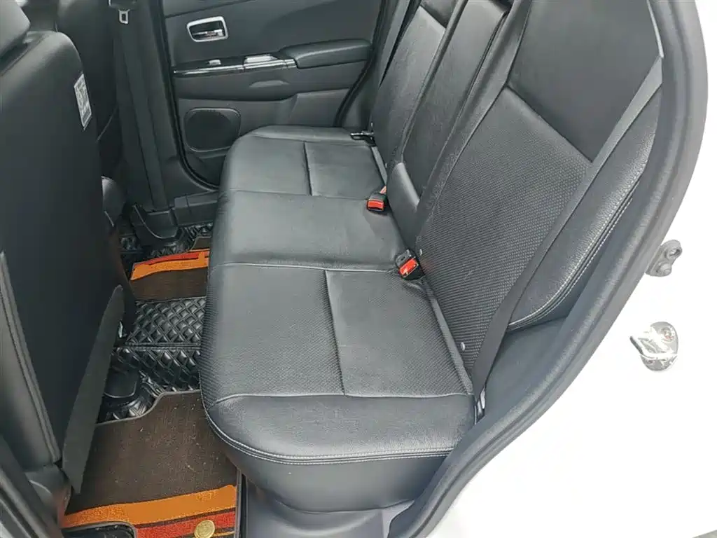 Mitsubishi ASX 2018 2.0L CVT 2WD Premium фото 17