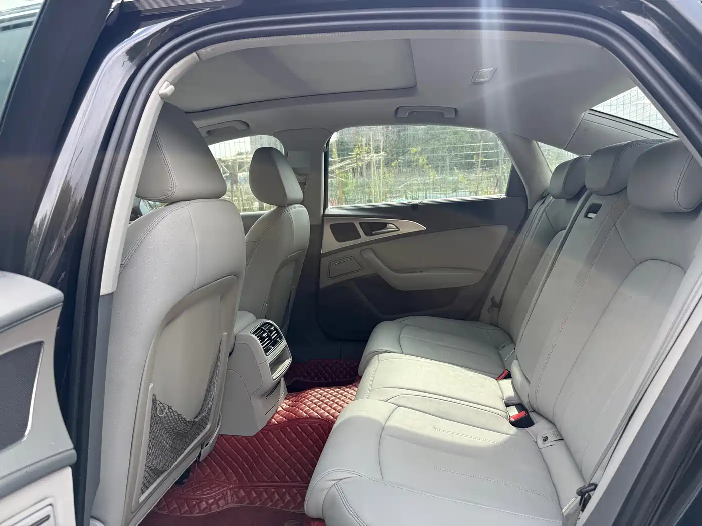 Audi A6L 2012 30 FSI Comfort фото 15
