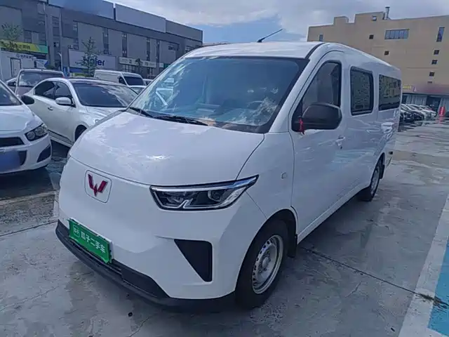 Wuling Motors Wuling Yangguang 2025 400km Bus Comfort Edition