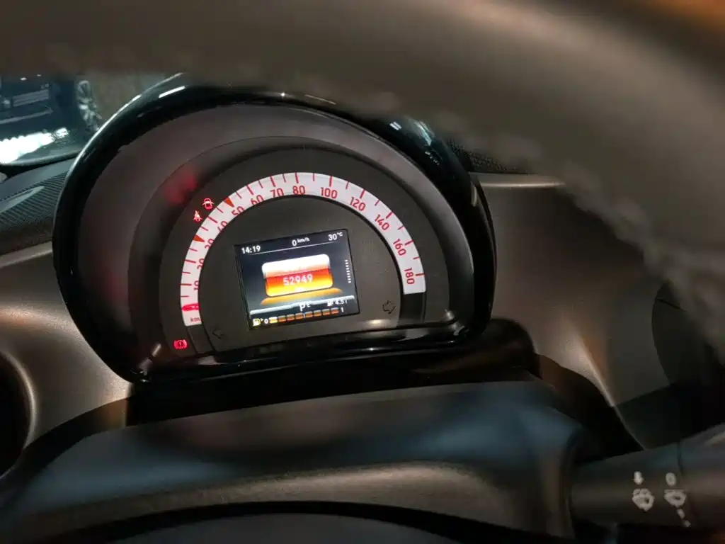 smart forfour 2018 2018 1.0L 52kW Passion Edition