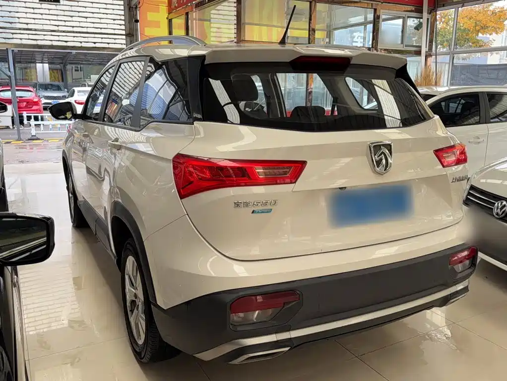 Baojun 530 2021 2020 1.5T Manual Comfort 5-seater