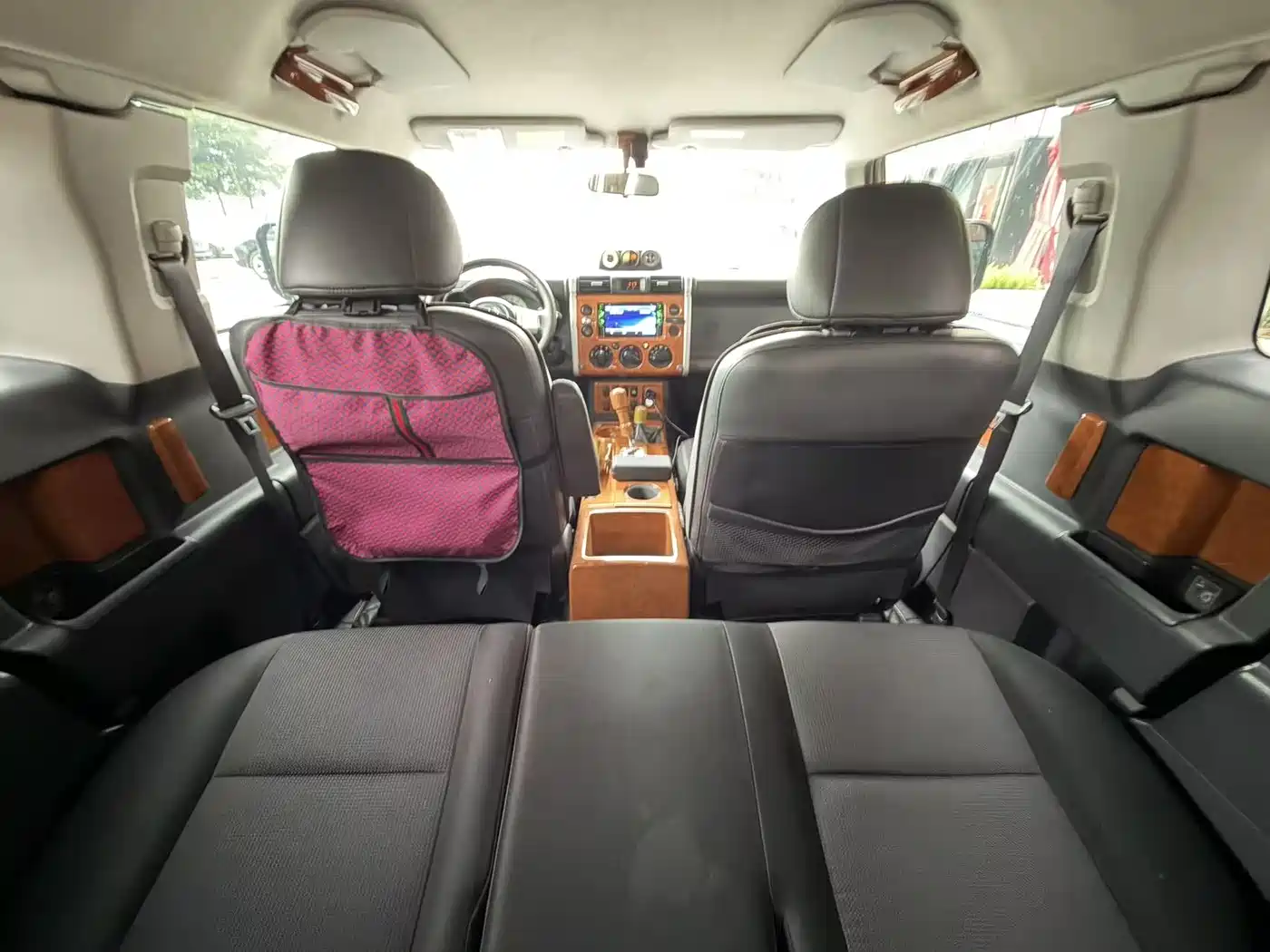 Toyota FJ Cruiser 2007 4.0L фото 14