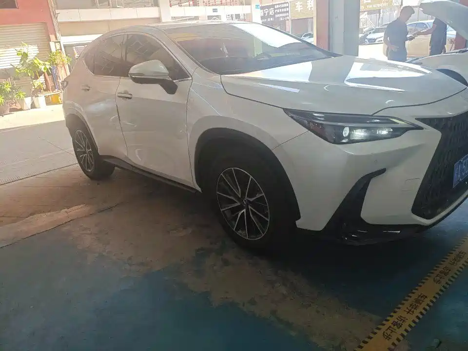 Similar car