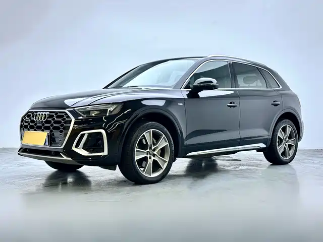 Audi Q5L 2022 Facelift 45T Luxury Dynamic — фото 1