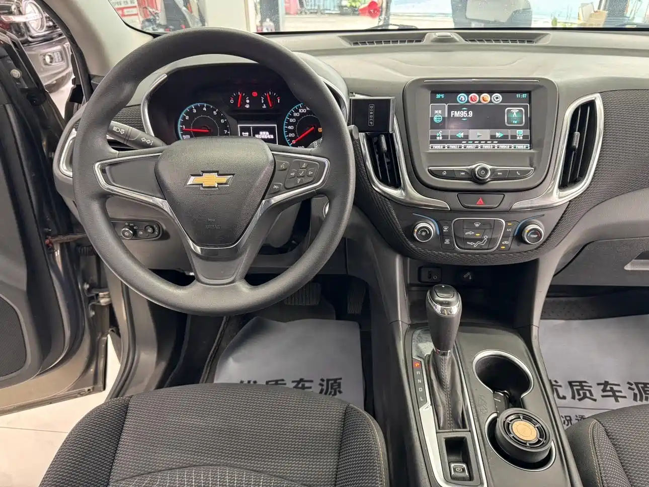 Chevrolet Equinox 2017 535T Automatic Galloping Edition фото 5