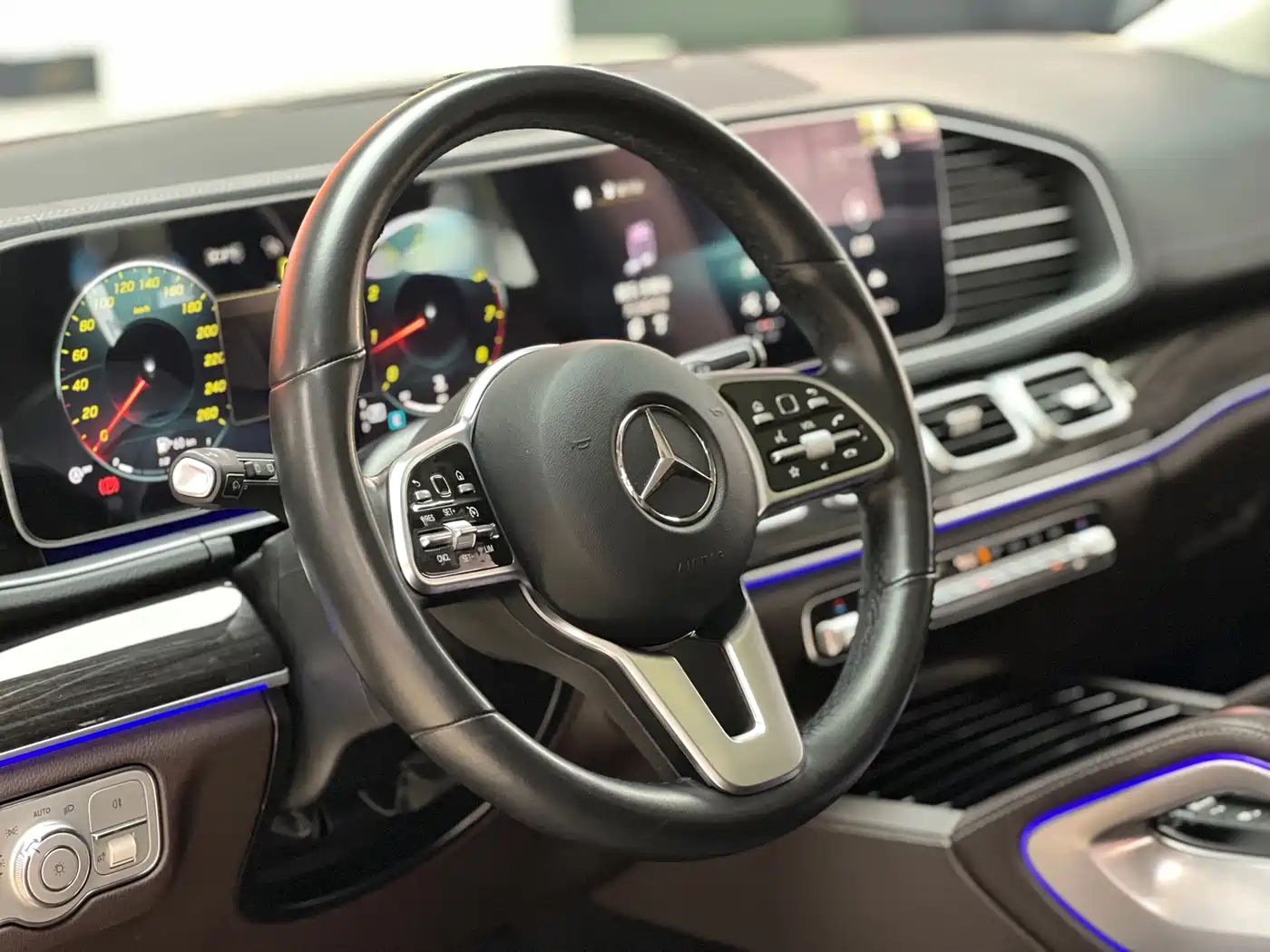 Mercedes-Benz GLE 2022 GLE 350 4MATIC Fashion фото 7