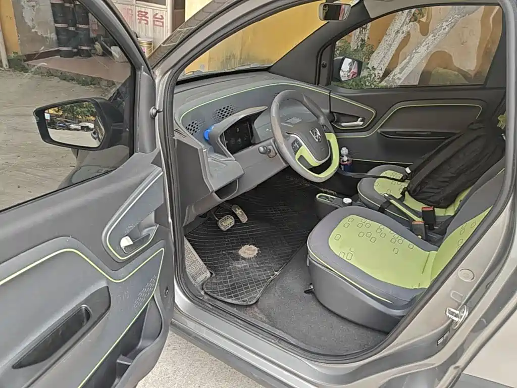 Photo 16 - Baojun E100