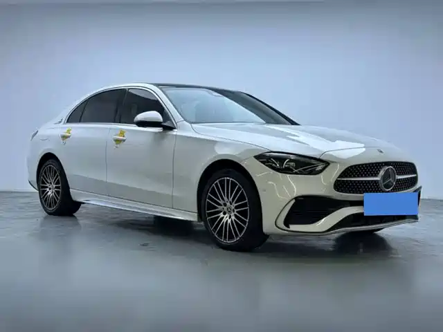 Mercedes-Benz C-Class 2023 Facelift C 260 L Sport Edition — фото 3