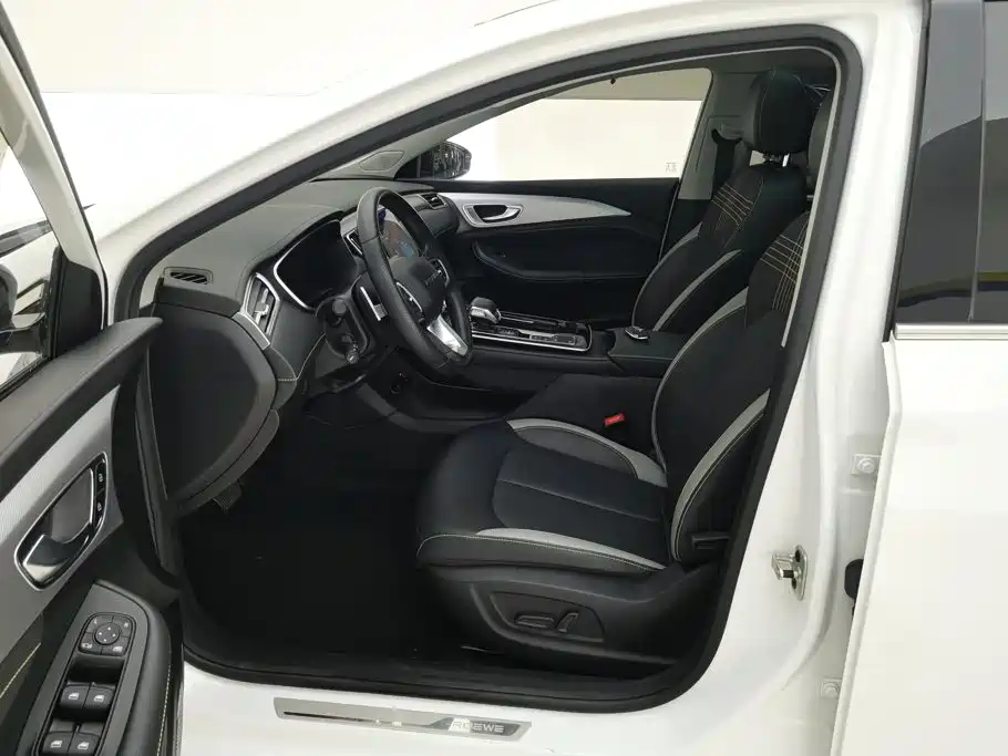 Photo 9 - Roewe i6 MAX