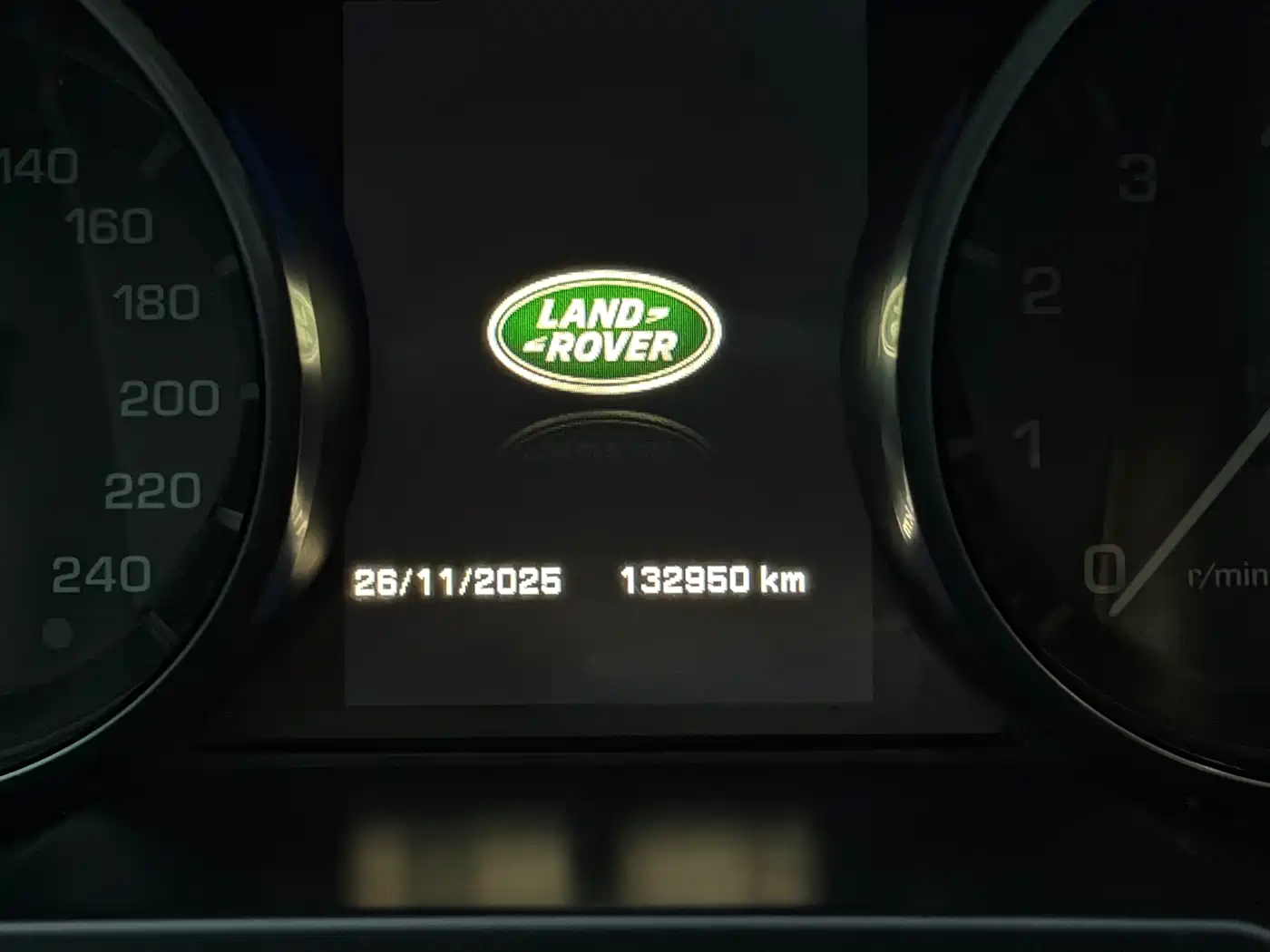 Land Rover Range Rover Evoque 2015 2.0T 5-Door Fashion Edition фото 13
